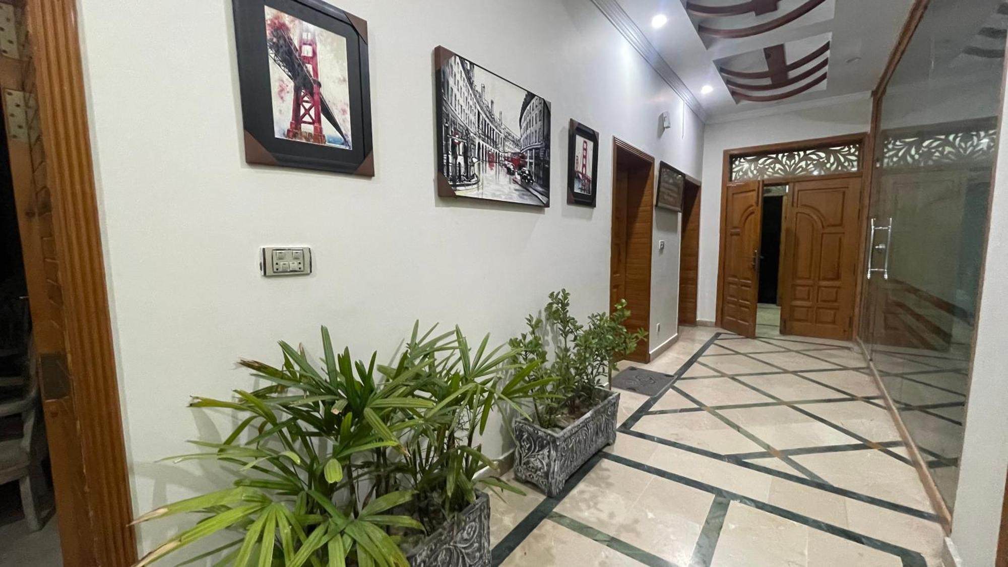 Midways Guest House And Hotels Ισλαμαμπάντ Εξωτερικό φωτογραφία