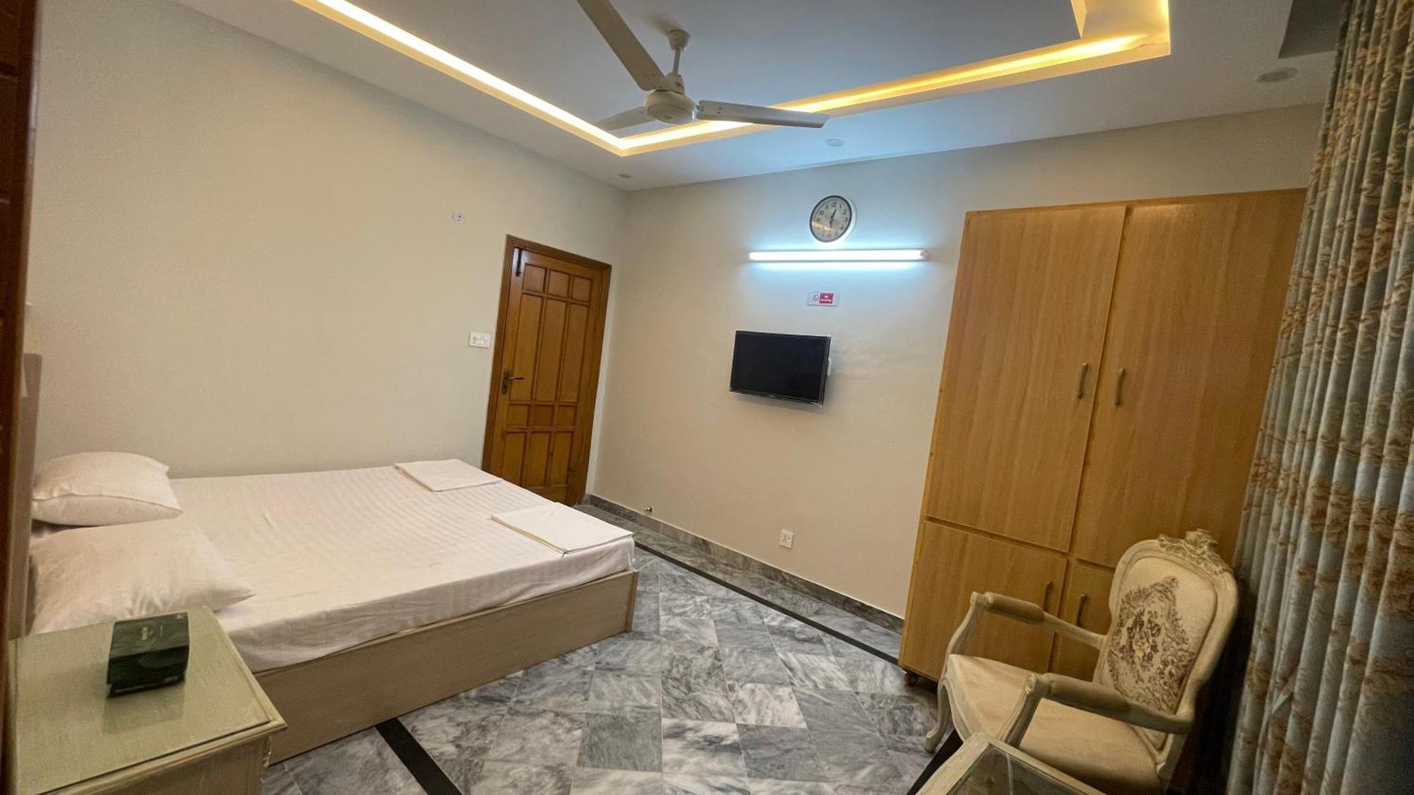 Midways Guest House And Hotels Ισλαμαμπάντ Εξωτερικό φωτογραφία