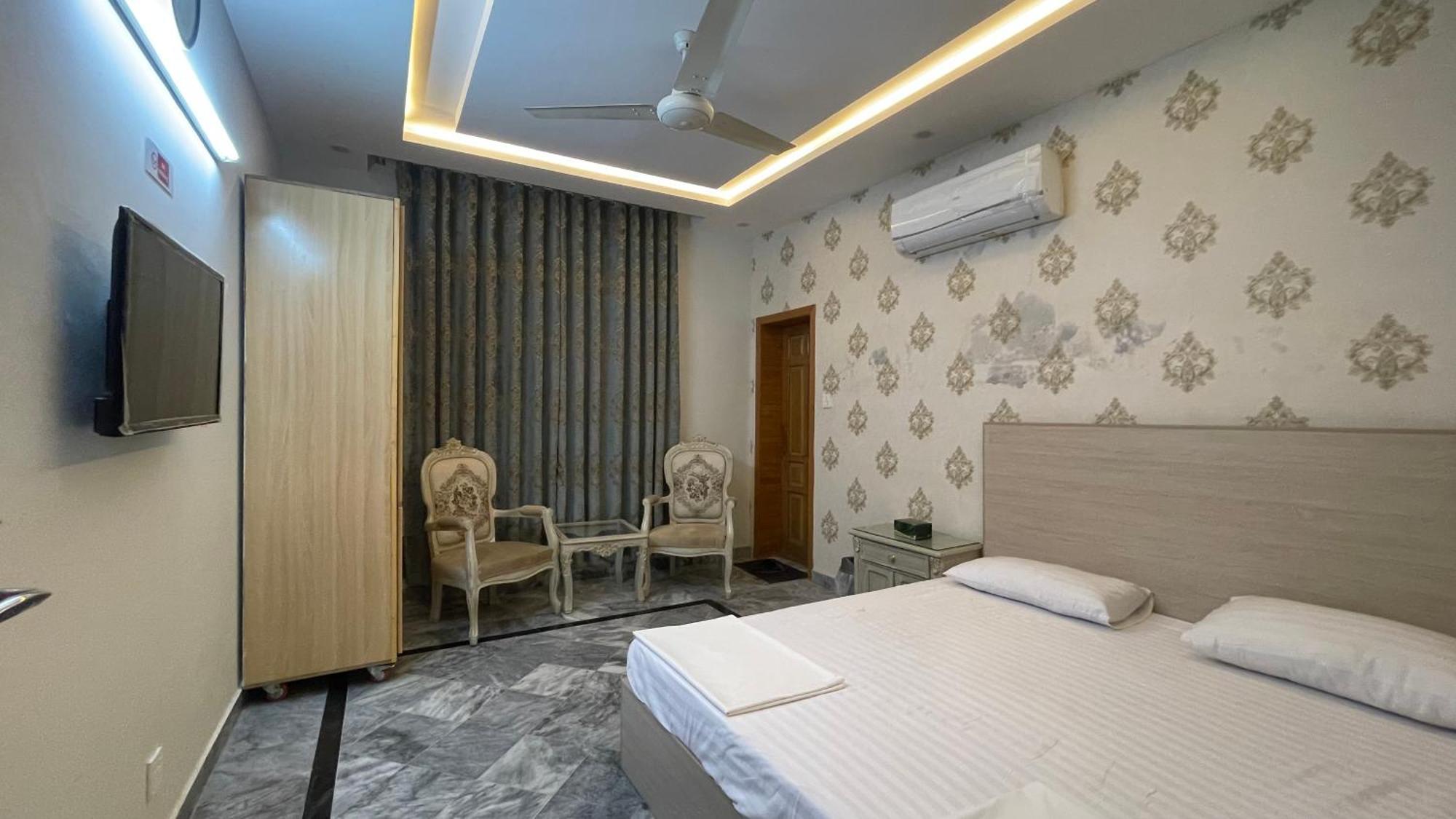 Midways Guest House And Hotels Ισλαμαμπάντ Εξωτερικό φωτογραφία