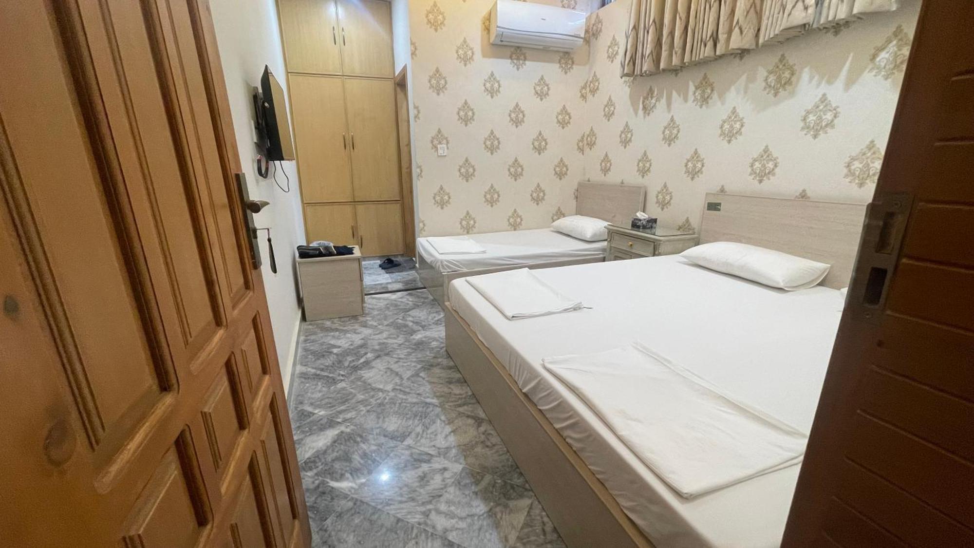 Midways Guest House And Hotels Ισλαμαμπάντ Εξωτερικό φωτογραφία