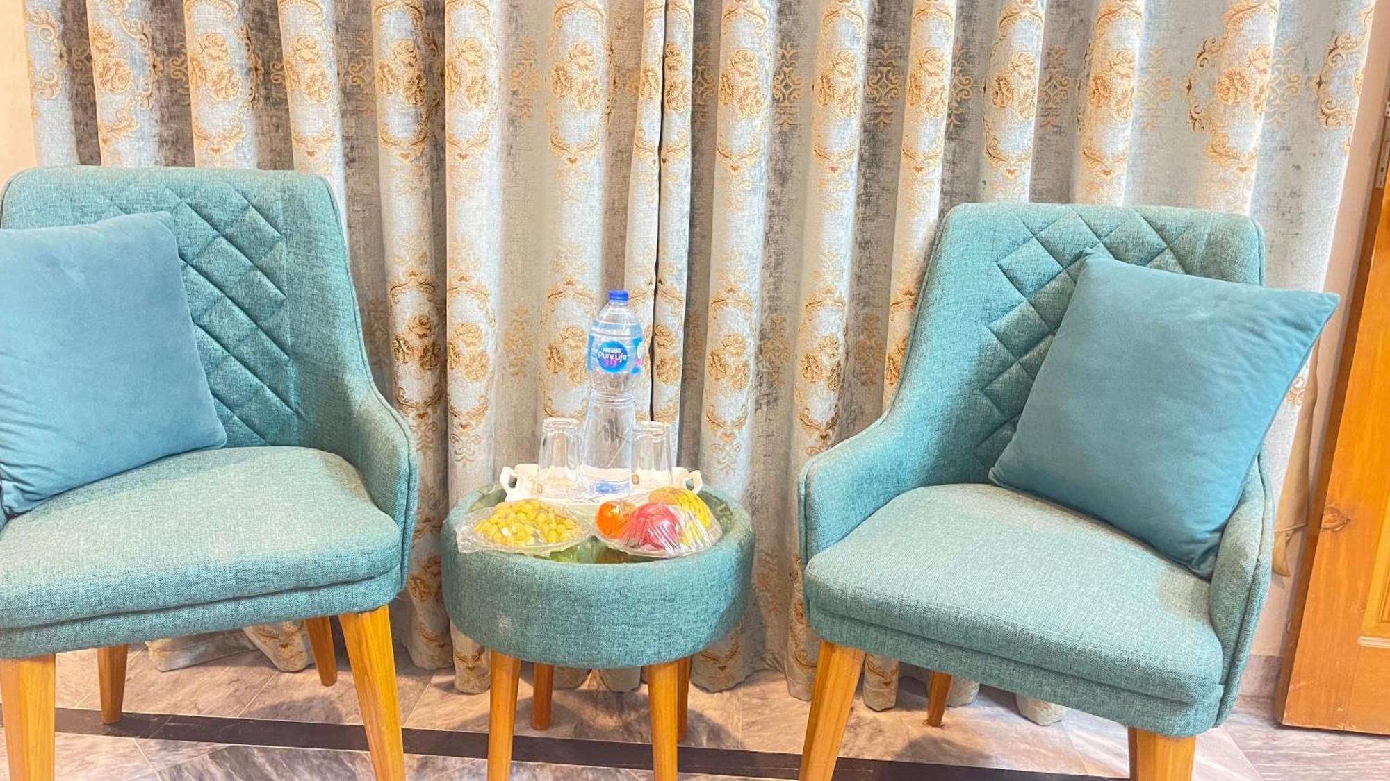 Midways Guest House And Hotels Ισλαμαμπάντ Εξωτερικό φωτογραφία