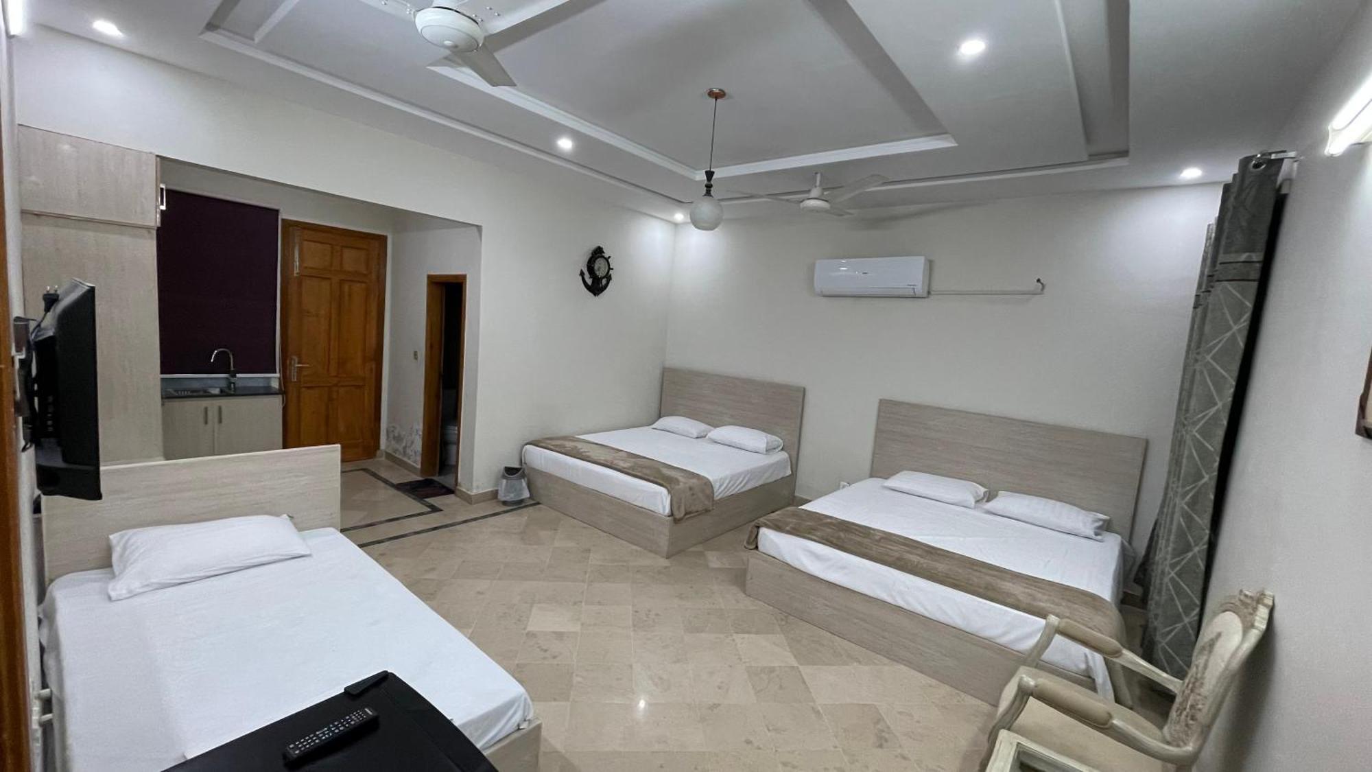 Midways Guest House And Hotels Ισλαμαμπάντ Εξωτερικό φωτογραφία