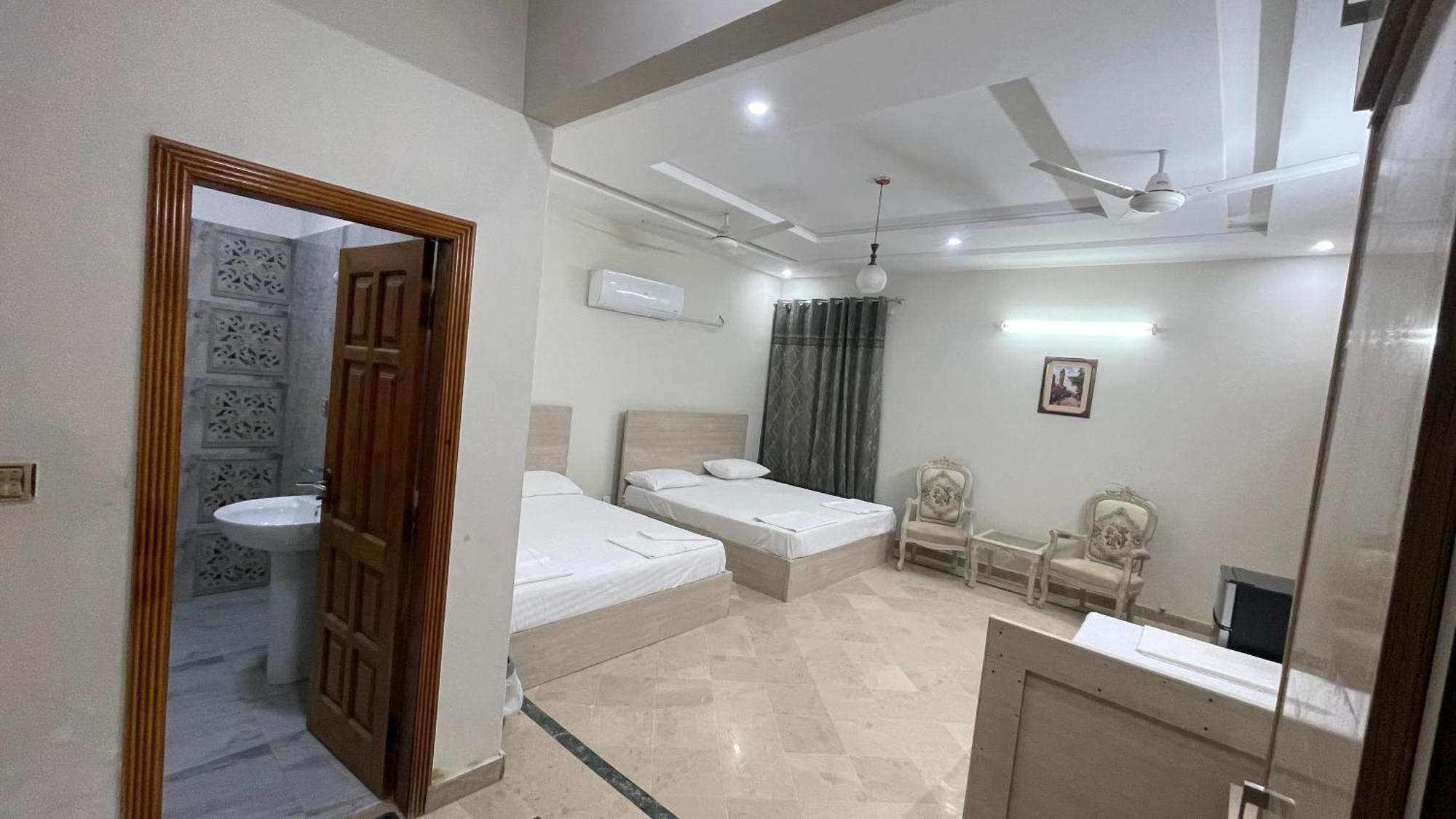 Midways Guest House And Hotels Ισλαμαμπάντ Εξωτερικό φωτογραφία